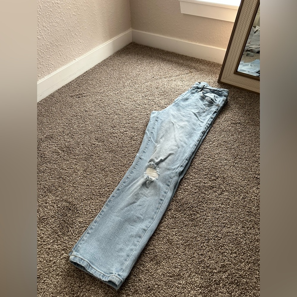 Rachel straight skinny jeans💙👖